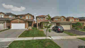 1515 Seguin Square