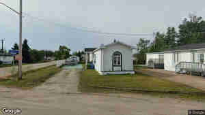 66 3E Rue