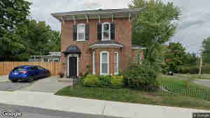 33 Kingsley Avenue