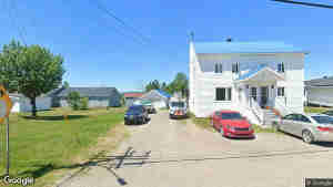 238 Deschenes Rue E
