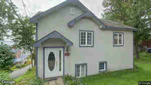 30 2E Avenue