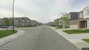 37 Yorkville Gr SW