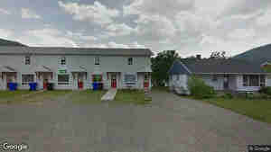 714 4E Rue