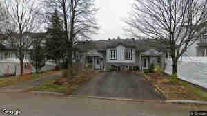 104 De Lanaudiere Rue