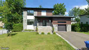 101 De La Riviere Avenue