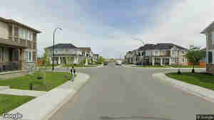 30 Yorkville Manor SW
