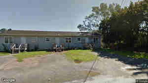 3 418 Kingsclear Avenue
