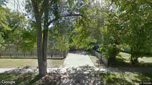 427 Lacrosse Street W