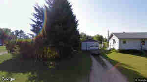 42 Dzaman Avenue N