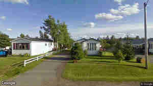 7 Trailer Court