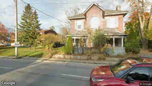 273 Center Street N