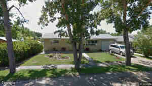 308 3 Avenue W