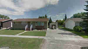 612 4 Street W